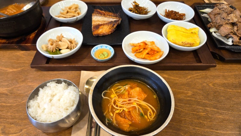 첨단 점심 맛집 추천 광주댁김치찌개 | 백반정식 한상 후기