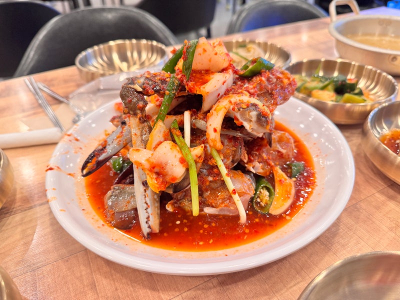 수원 인계동 매운 꽃게무침 맛집 짱돌네 | 메뉴, 후기, 청모