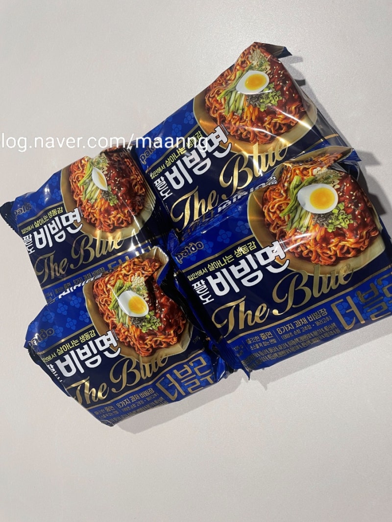 마트에 일반 팔도가 없어서 사본 '팔도비빔면 더블루', 과연 맛은 ?!