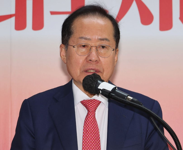 "조선제일검? 아니 씹던 껌!" 홍준표가 한동훈을 '조선제일껌'이라 부른 진짜 이유 ㄷㄷ