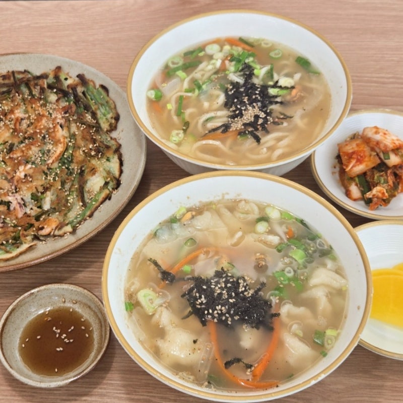 [경남 창원 남양동 맛집 | 쫀득한 면과 비단 조개를 사용한 창원칼국수맛집 | ]