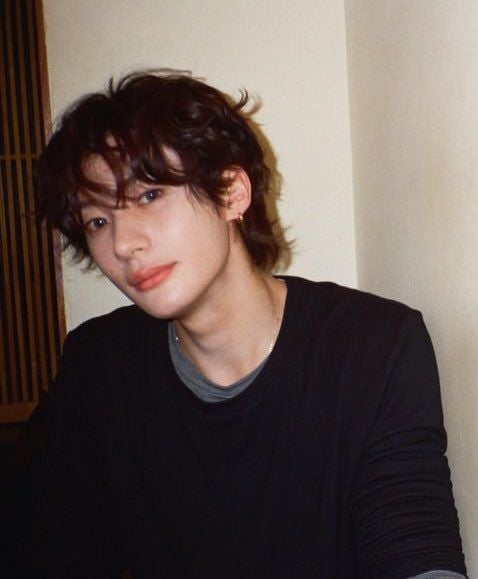 [田浦美容室 / Winit Hair] RIIZEアントンのヘアスタイルを真似しよう！メンズリーフカット＆リーフパーマの詳細