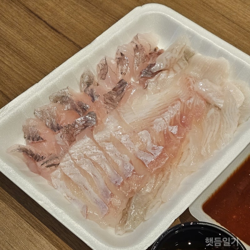 강릉중앙시장 회센터 횟집 1인 회 포장 내돈내산 l 고고횟집 l 맛있는데 불친절해 불친절한데....