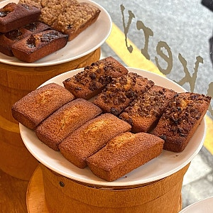 강남 신논현 휘낭시에 선물포장 하리호베이커리 패키지 구움과자 선물(휘낭시에 맛집)