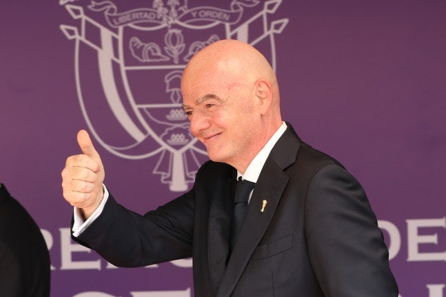 "빈부격차를 좁히는 것이 FIFA의 임무"... 6조 원 접은 인판티노, 43개국 넘을까?