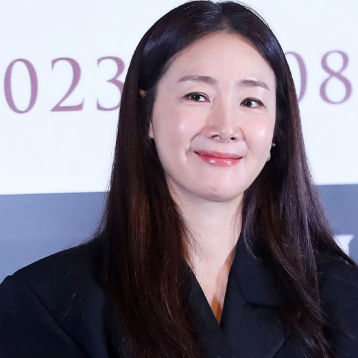 배우 최지우 프로필 : 키 나이 고향 재산 가족관계 인스타 근황까지 총정리!