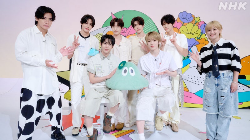 엔시티 위시, 알파드라이브원 요즘 남자 아이돌 사복 패션 속 신발 브랜드 정보는?! 클락스 / ....