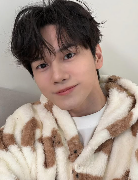 첫 악역 강민환으로 남긴 반전 옹성우 프로필 학력 고향 재산 나이 가족 배우자 작품활동 최....