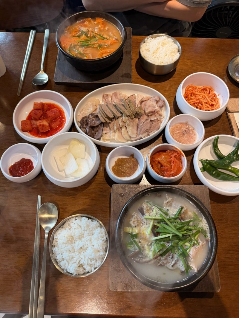 신림역 순대국 맛집 “신주옥미” 점심 메뉴 추천!