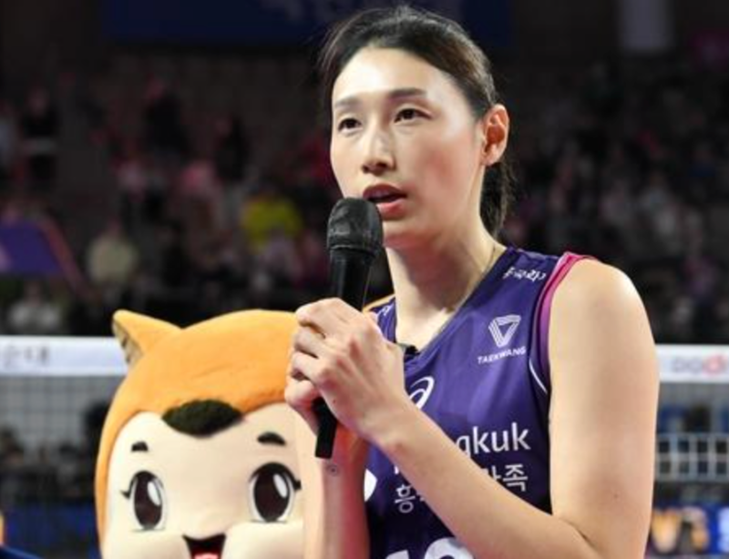 김연경 나이 프로필 배구선수 본명 고향 학력 연봉 재산 국가대표 은퇴 근황 총정리