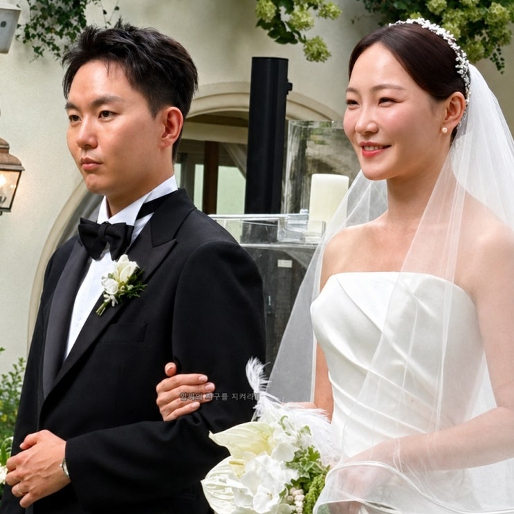 <b>심규덕 이아영 결혼식</b>도 콘텐츠? 유튜브 생중계했다 (돌싱글즈)