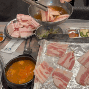 청주냉삼맛집 성안길 중앙냉삼 커플도 단체도 좋아