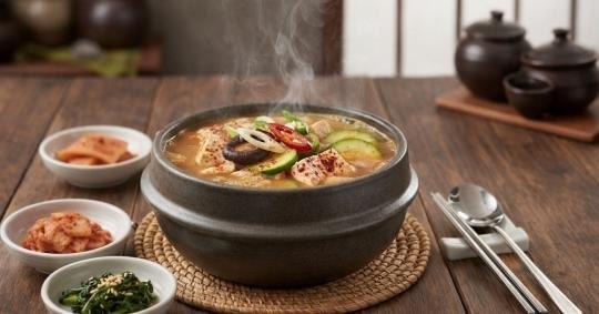 왜 고깃집 된장찌개는 유독 진할까? 집에서 완벽 재현하는 비법 공개