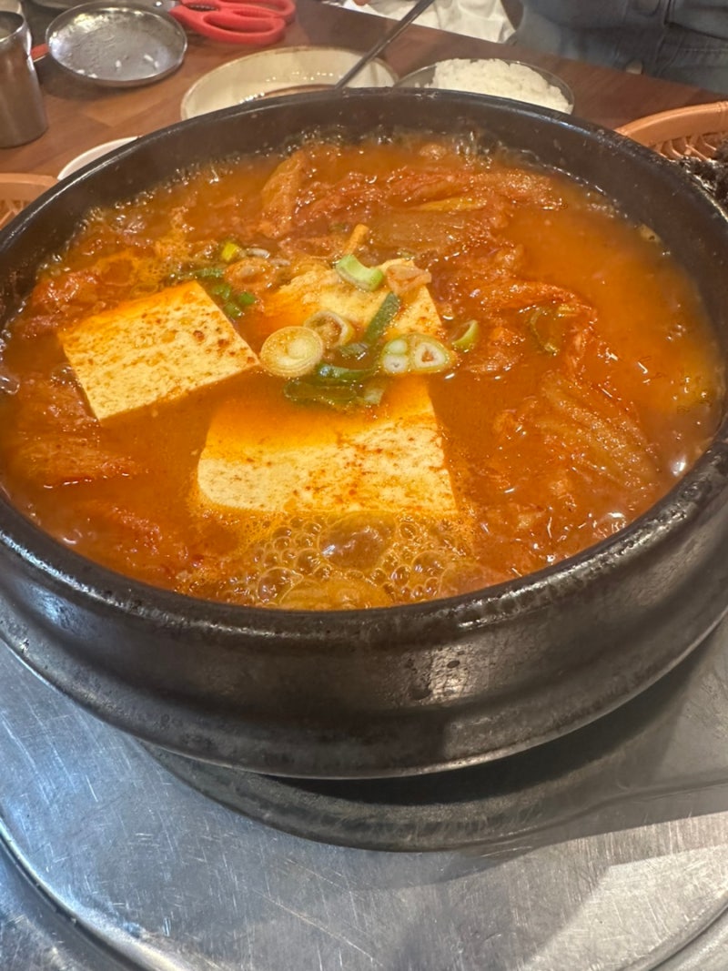 [부산 사상 맛집] 24시 영업! 국물이 미친 '무한사랑김치찌개' 2년 만에 재방문 솔직후기