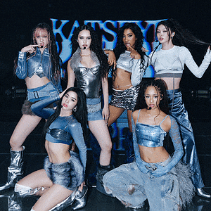 캣츠아이  WILD’로 빌보드 200 정상 정복 데뷔 2년 만에 글로벌 걸그룹 새 역사 썼어요