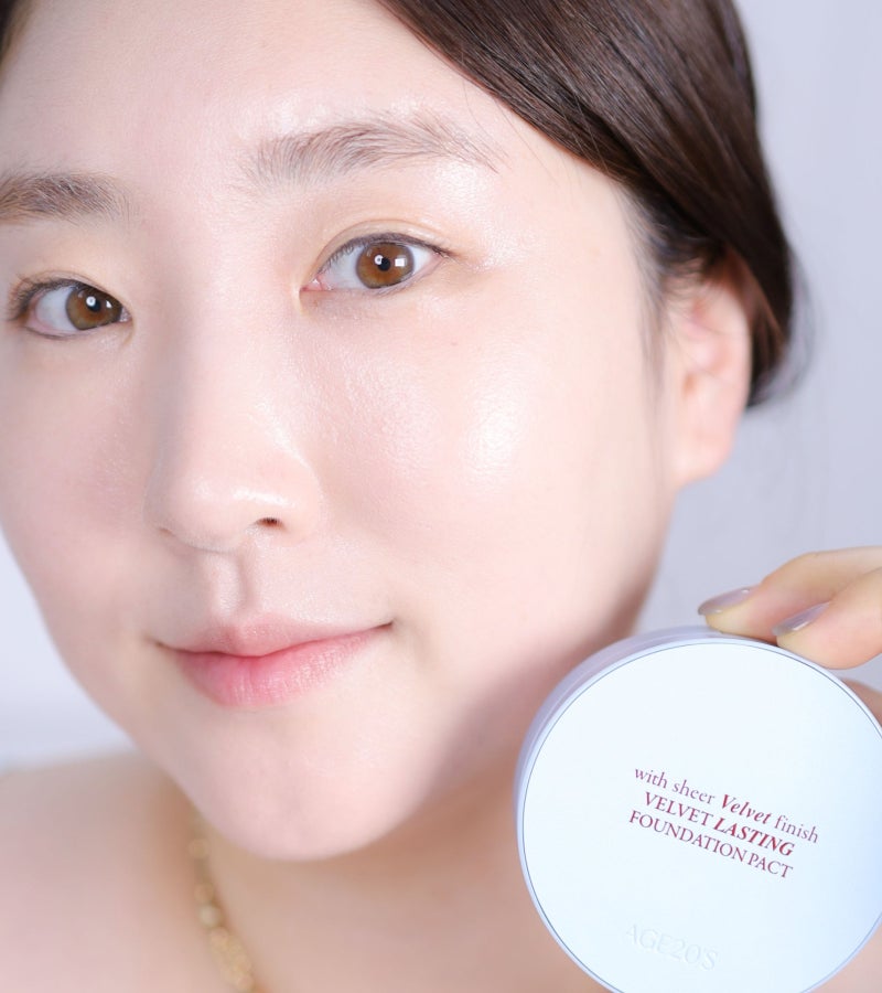 올리브영추천템 커버력 좋은 AGE20'S 벨벳 래스팅 파운데이션 팩트 추천