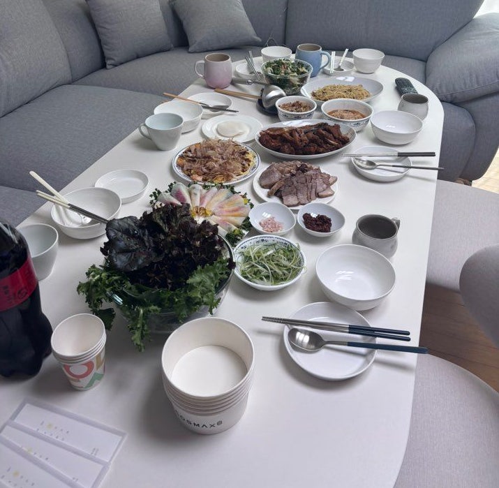 [신혼가구] 일룸 프리미엄샵 마포서대문에서 업모션 타원 테이블, 그립 서랍장 구매 후기