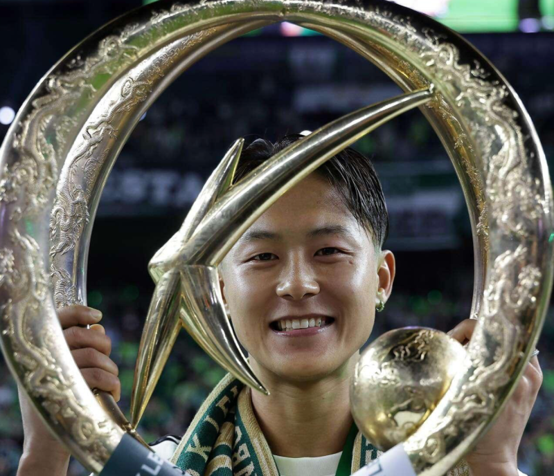 이승우 나이 프로필 본명 전북 현대 축구선수 고향 학력 연봉 재산 국가대표 근황 총정리