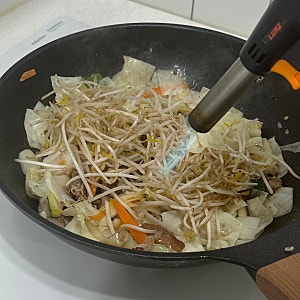 일본 다이소 히가시마루 나가사키 짬뽕 스프로 우동 만들기