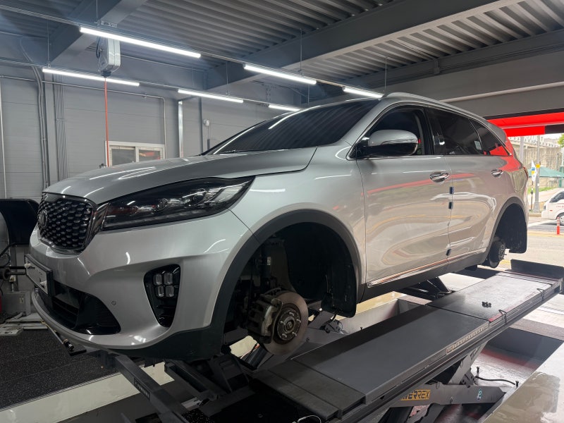 더타이어샵 안산사동점 소렌토 235/60R18 SUV 전용 프리니엄 컴포트 타이어 다이나프로 HPX 교체.