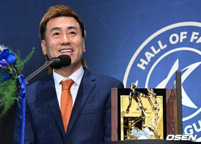 <b>김병지</b>, <b>박문성</b> 또 <b>저격</b> "국회의원 출마하냐" SNS 장문글