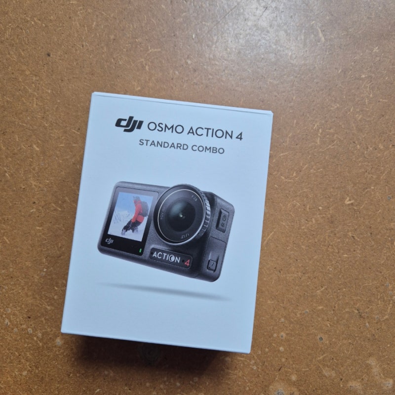 DJI 오즈모 액션 4 (Osmo Action 4) 스탠다드 콤보 축구촬영 일상 캠핑 브이로그