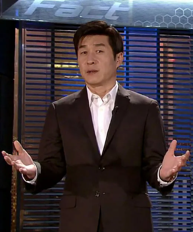“2002년 KBS 출연료 1위…” 18년째 ‘그알’ 지킨 김상중, 재산은??