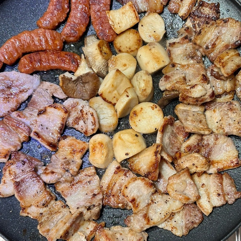 집에서 삼겹살 구워 먹기｜집에서 삼겹살 맛있게 굽는 법(그리들 팬, 숯불 프랑크, 팔도비빔....