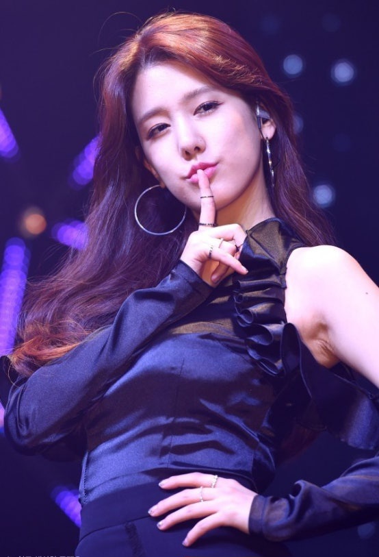 스피카 <b>양지원</b>, <b>결혼</b>과 <b>임신</b> 동시 발표.. 나이 40에 깜짝 속도위반 프....