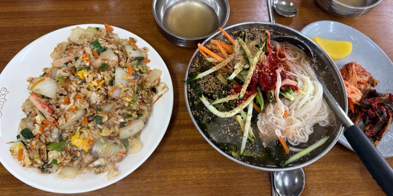 군산 경암동 맛집 맛스넥하우스 불향 해물볶음밥과 시원한 열무국수