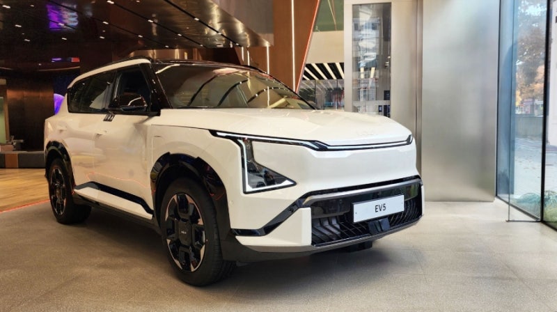 9월 전시차 리뷰 ] 2026 기아 EV5 GT 라인 모의견적 정보 제원 포토 평가