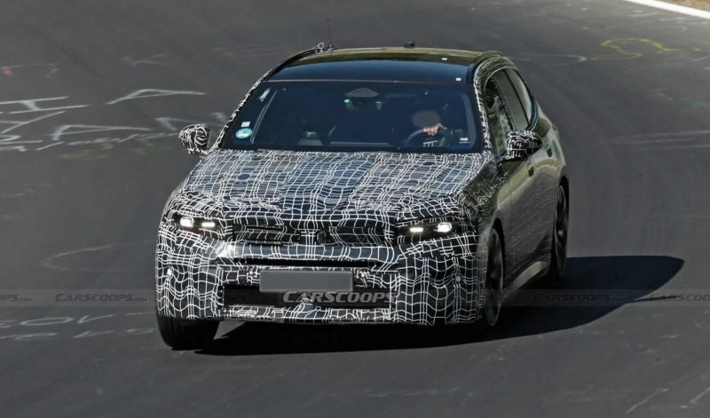 BMW 5시리즈 풀체인지? 페이스리프트? 위장막에서 보인 변화
