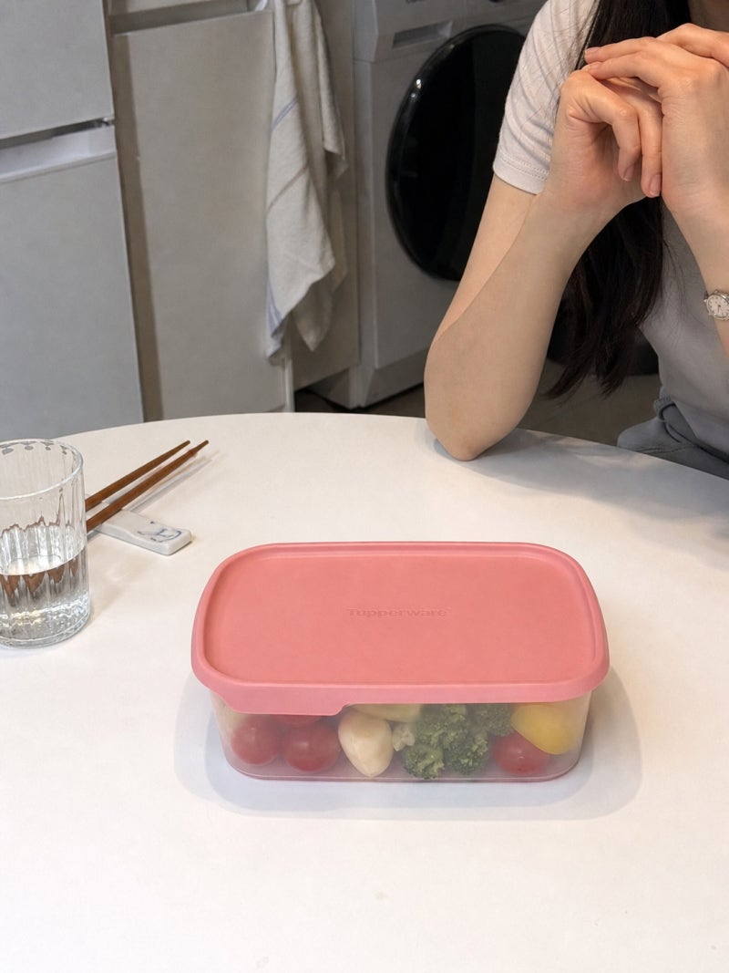 잘 먹겠다는 다짐은 냉장고 안에 있어요 — 타파웨어 원터치 밀폐용기 1.3L 샐러드 보관 후기