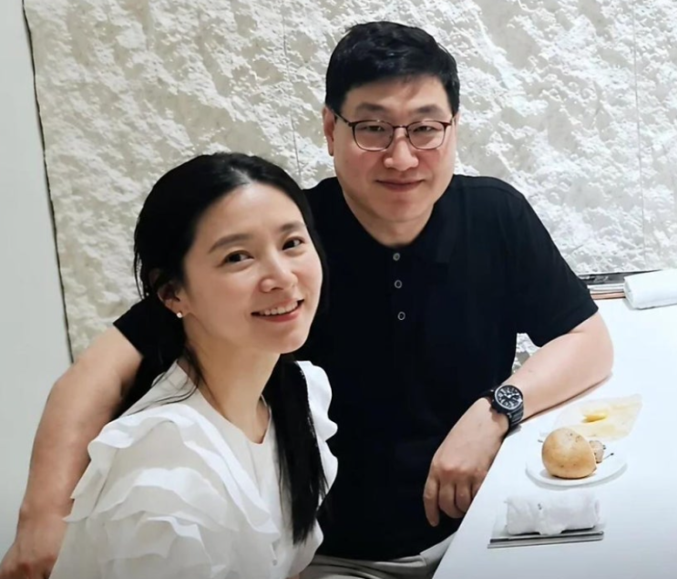 "75세 맞아? 20살 연상 맞냐고 난리 난" <b>이영애</b> 남편 <b>정호영</b>의 역대급 ....