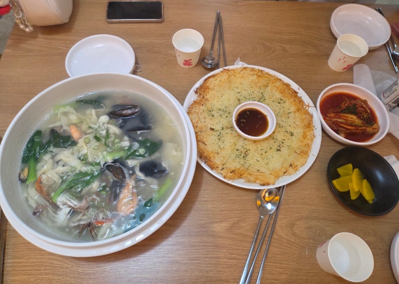 양양 낙산해수욕장 맛집｜이장우가 극찬한 양양칼제비 본점, 가족여행 아점 후기