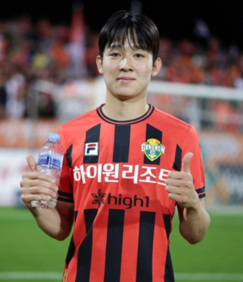 '베스테를로 소속 축구선수' 양민혁 학력 및 경력과 살아온 생애