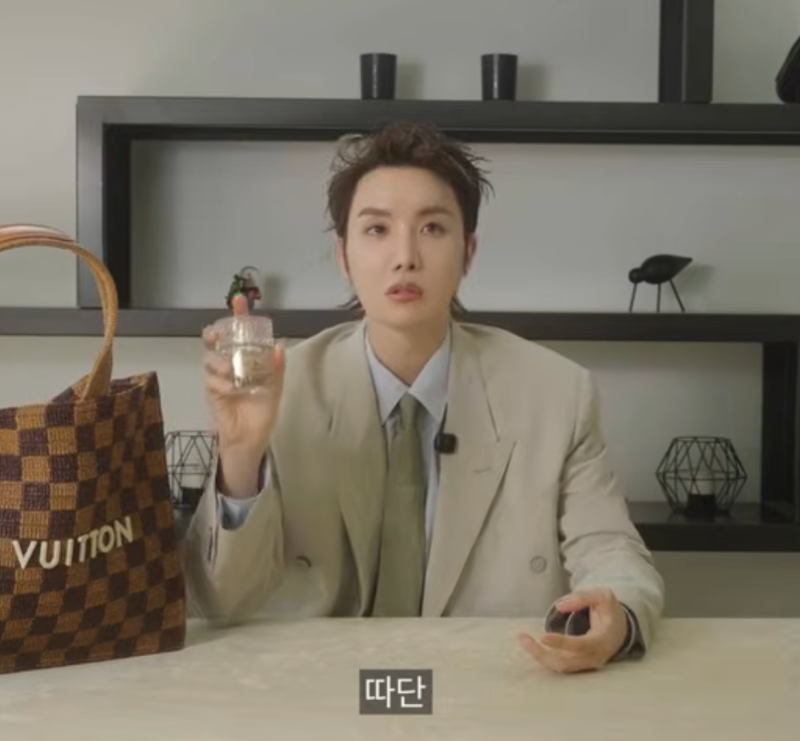 [제이홉 픽 향수] 세계적인 스타 BTS 제이홉에게는 무슨 냄새가 날까?
