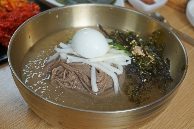 국립현대미술관 맛집 통의동 근처 부산집막국수