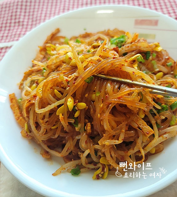 콩나물 잡채 레시피, 기름에 볶지 않아 담백한 콩나물 어묵 잡채