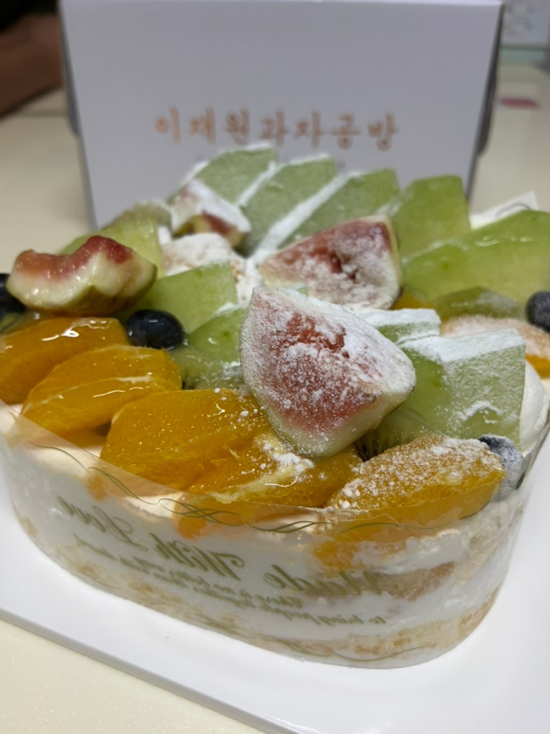 [경주] 이재원과자공방ㅣ내돈내산 2호 38,000원 제철과일 홀케이크 후기, 동물성 우유생크림, ....