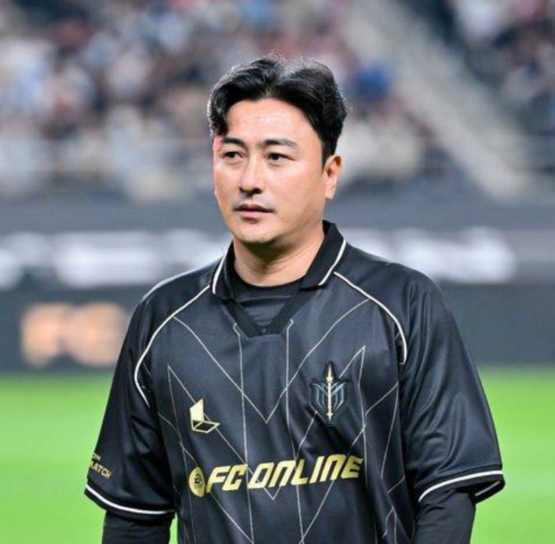 안정환 나이 프로필 본명 축구선수 고향 학력 연봉 재산 가족 아내 이혜원 근황 총정리