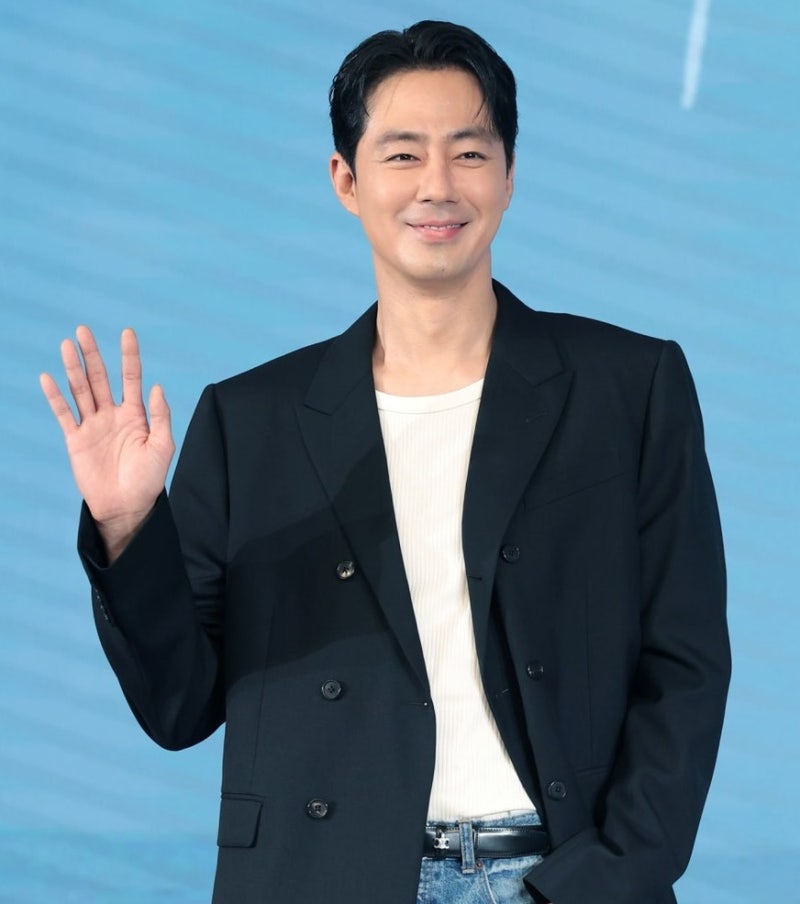 "간섭 없었다" 한마디에 영화계 발칵…넷플릭스가 거장에게 건넨 파격 조건의 전말
