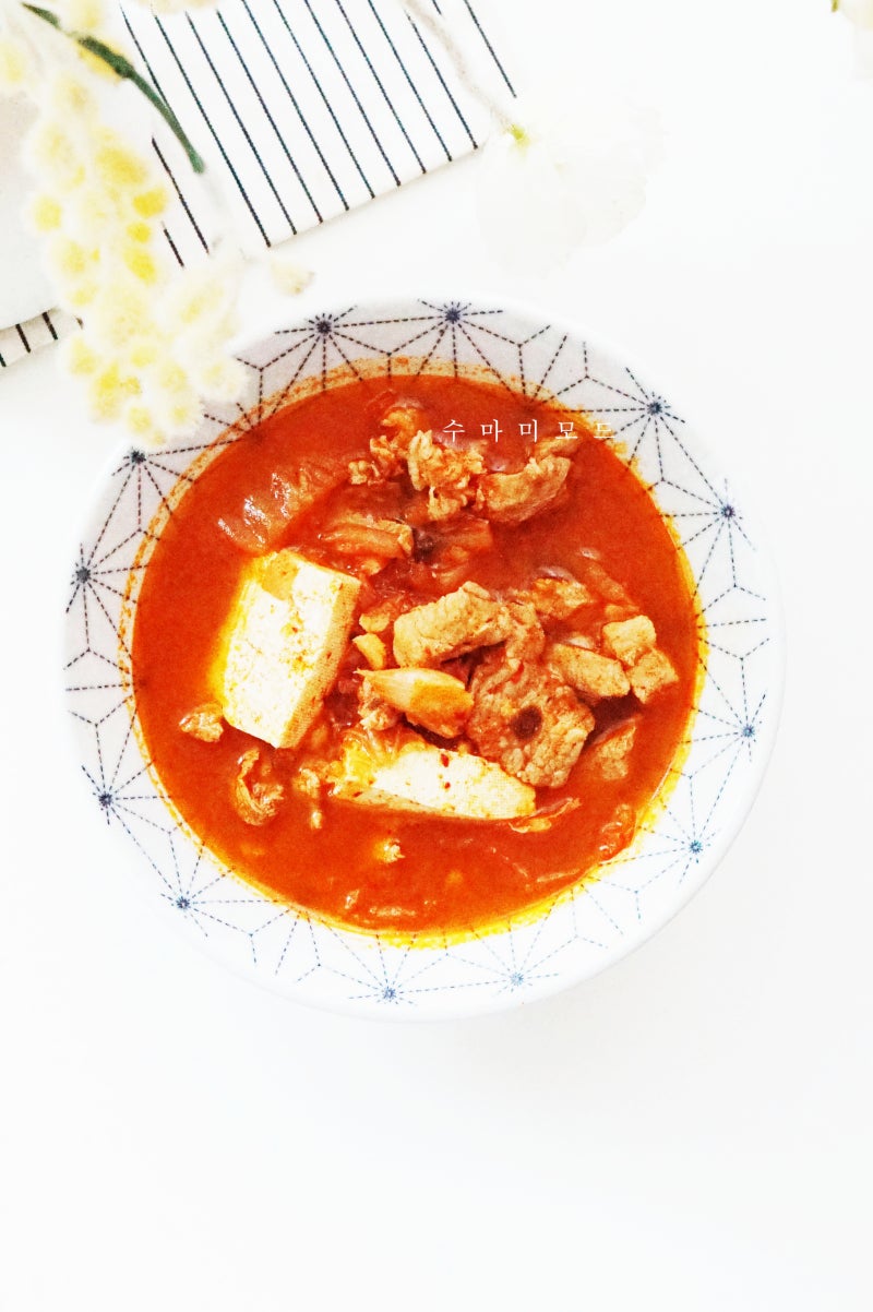 돼지고기 김치찌개 레시피 끓이는법
