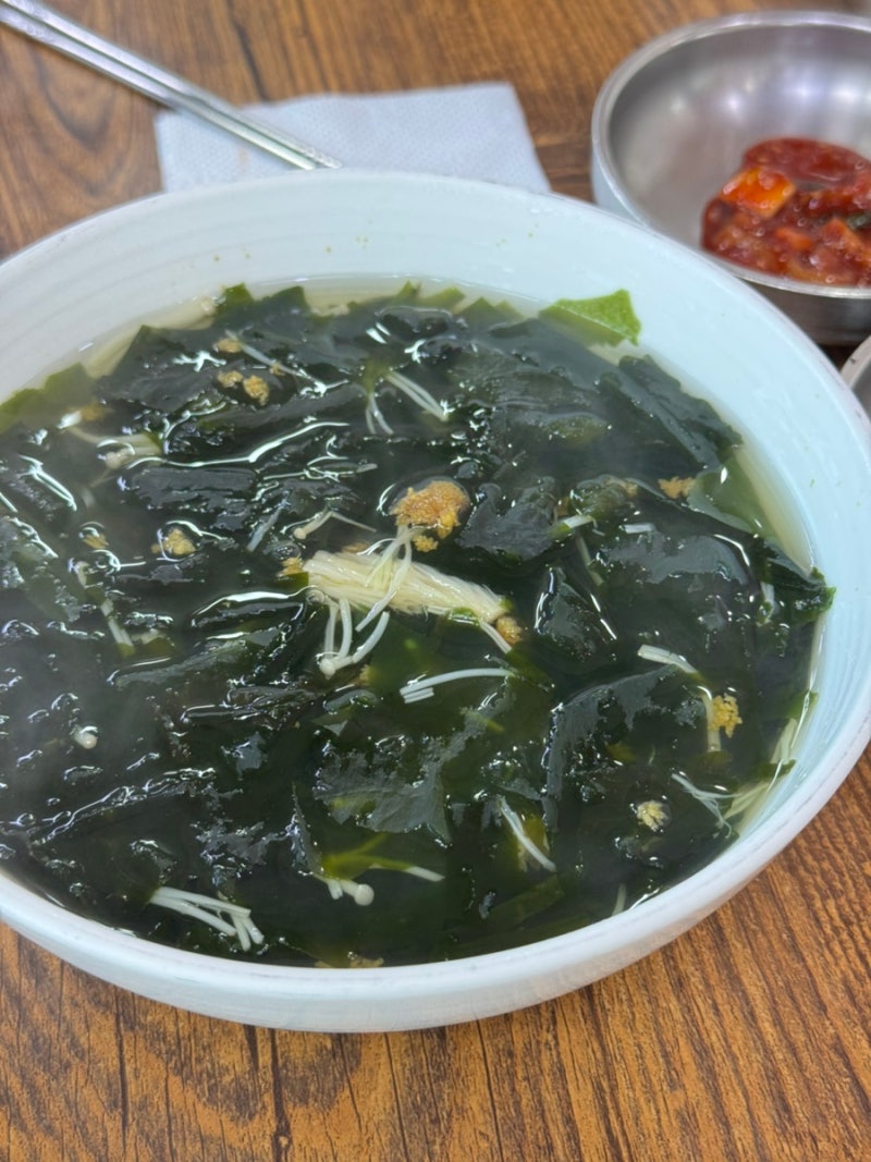 제주 맛집 도두해녀의집, 전복죽에 성게미역국 최고