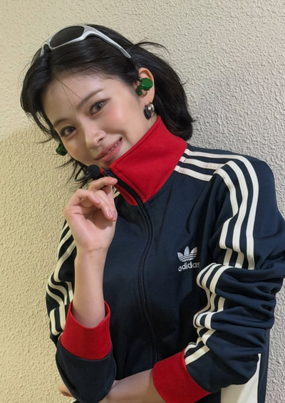 “얼굴은 청순한데 분위기는 완전 힙해” 있지 류진, 요즘 팬들이 더 설렌다는 이유