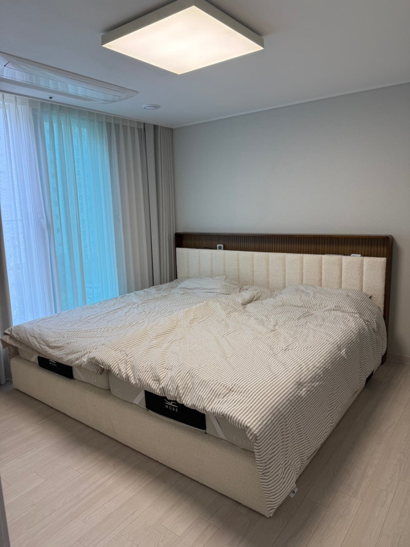 집꾸 2탄 | 신혼침대 졸업! 백화점 절반 가격에 맞춘 가성비 트윈 모션베드 '모베' 내돈내산 ....