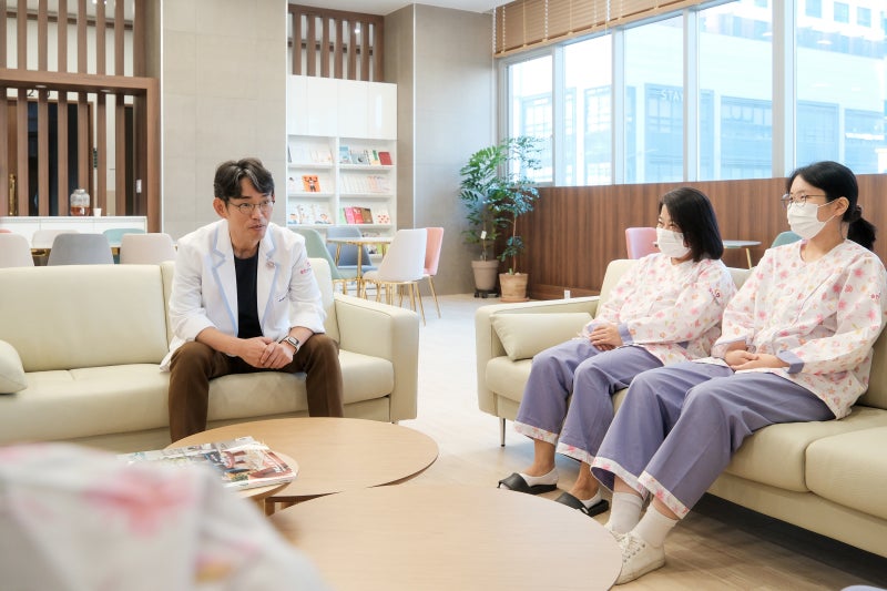 암수술 후 항암 후유증, 손발저럼 찌릿찌릿 감각저하 '말초신경병증'이란?