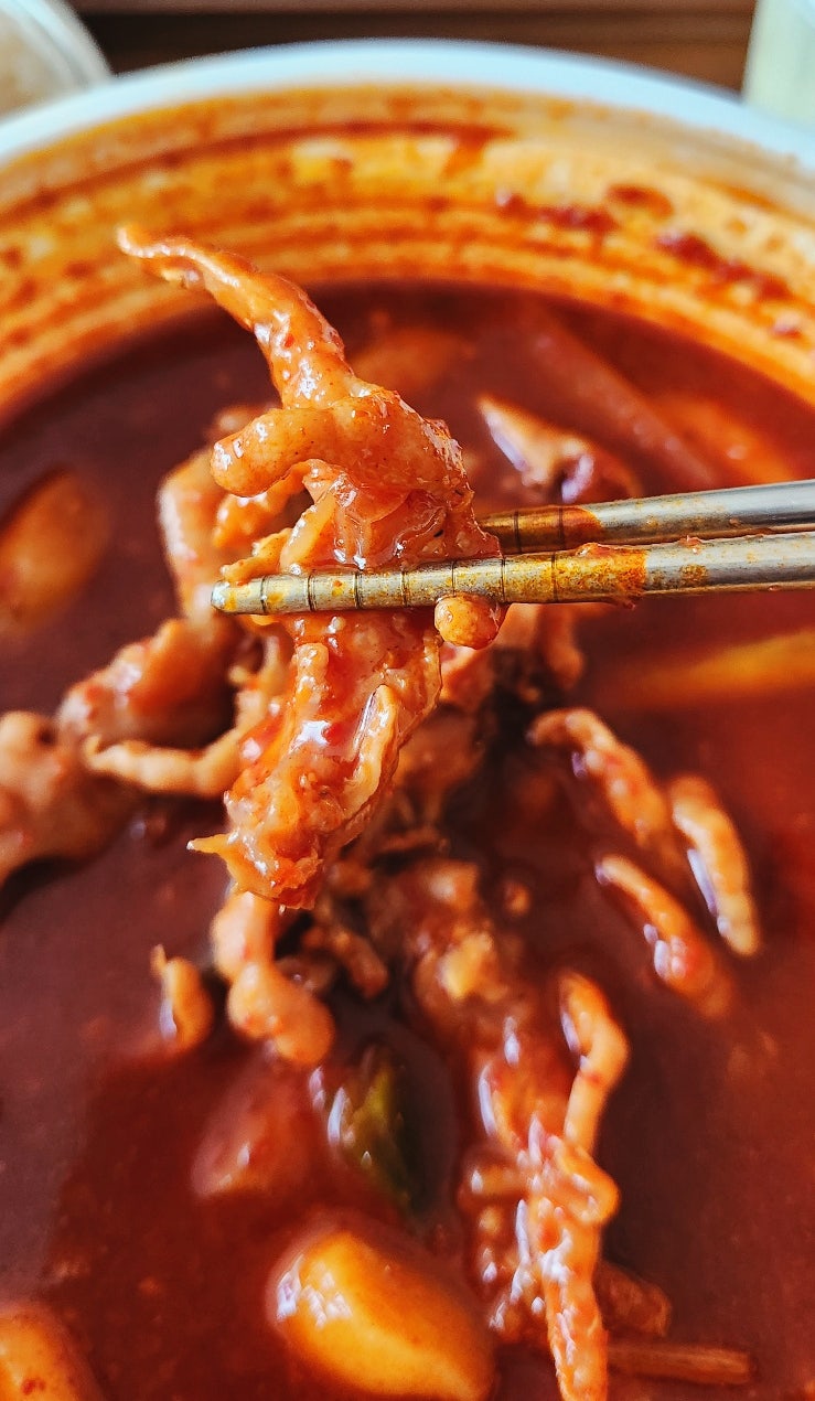 엽기떡볶이 국물무뼈닭발 후기