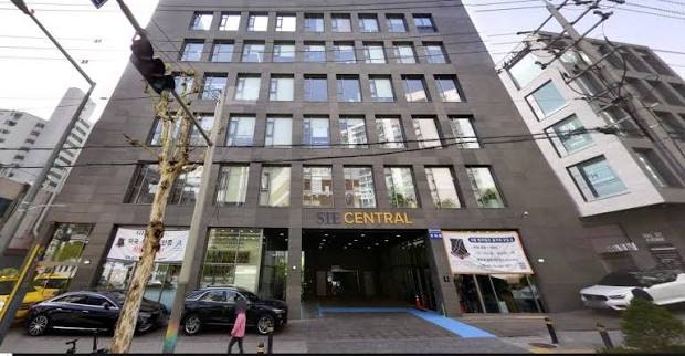 이병헌 옥수동 빌딩, 330억 기대에서 220억대 추정으로,,, 고레버리지 상업용 부동산의 변동성