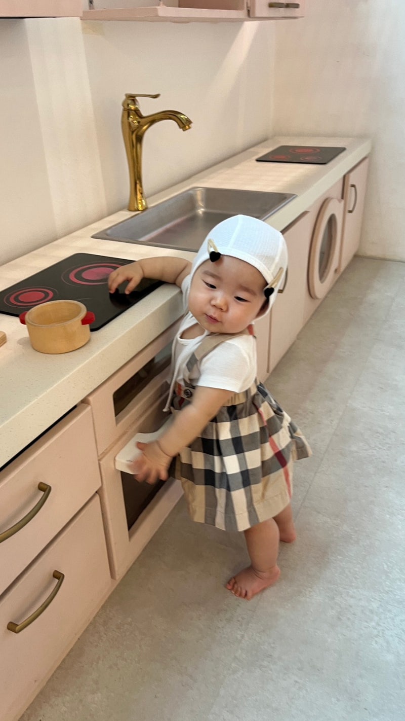 [버버리]아기멜빵원피스
